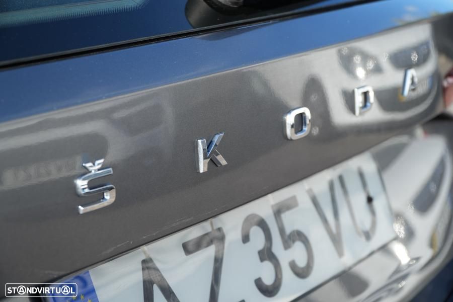 Skoda Fabia 1.0 MPI - 11