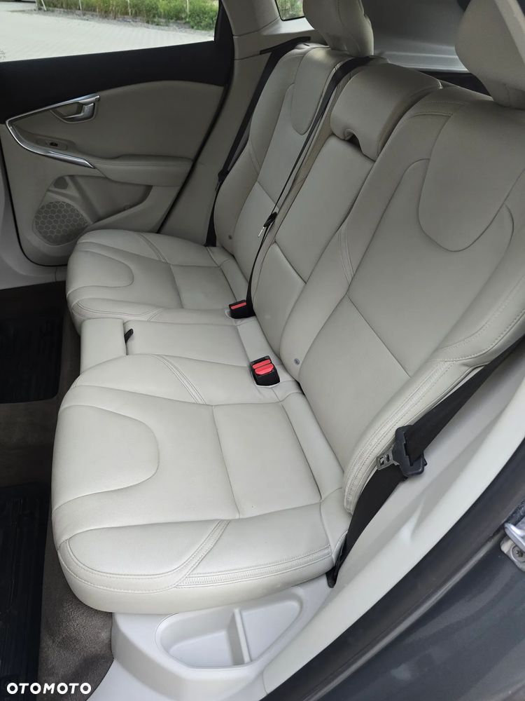 Volvo V40 Cross Country D2 Geartronic Summum - 7