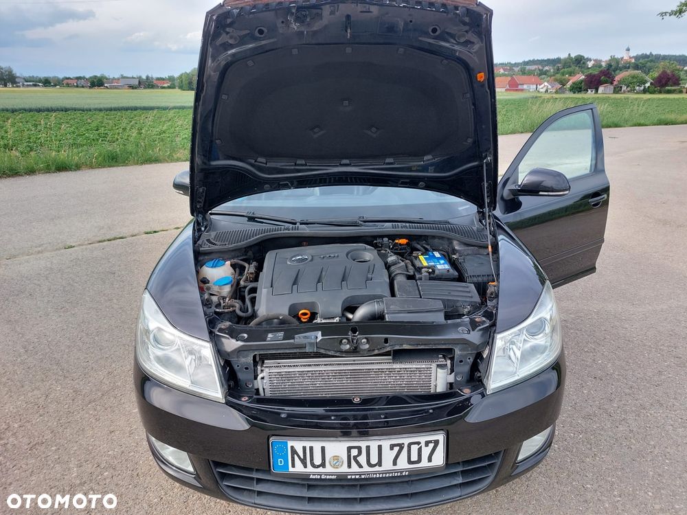 Skoda Octavia 1.6 TDI Elegance DSG - 14