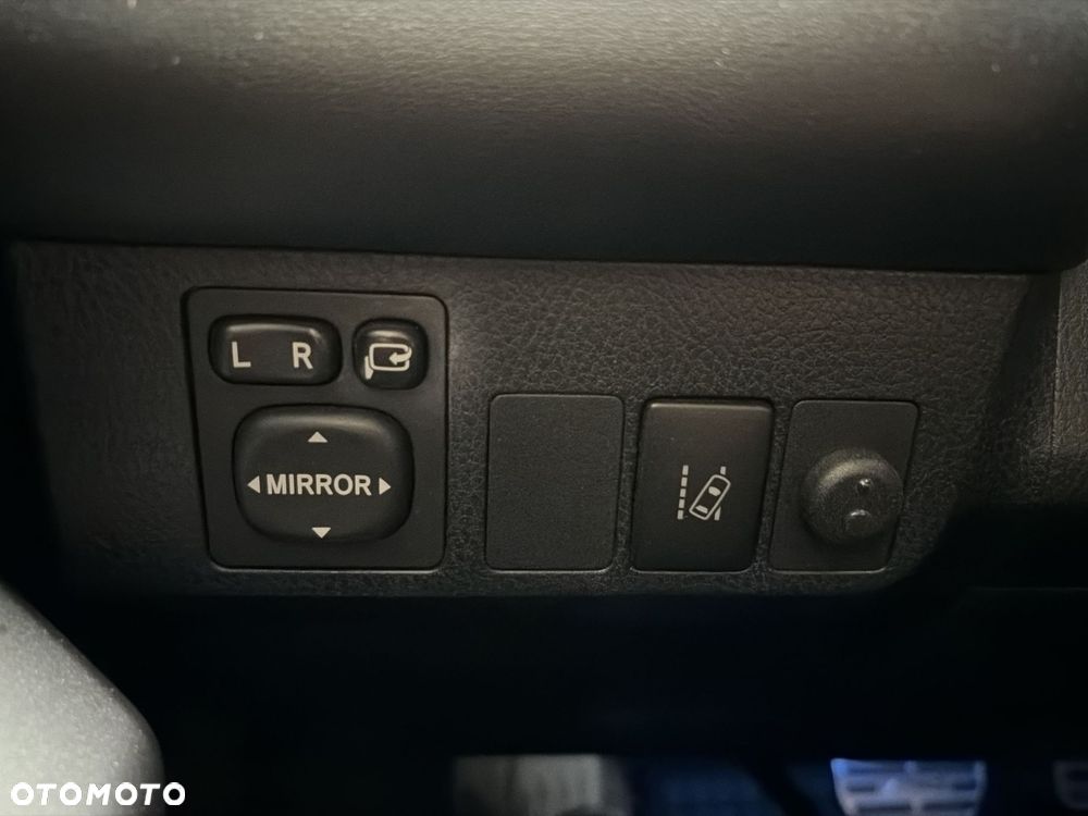 Toyota RAV4 Hybrid Premium 4x4 - 18