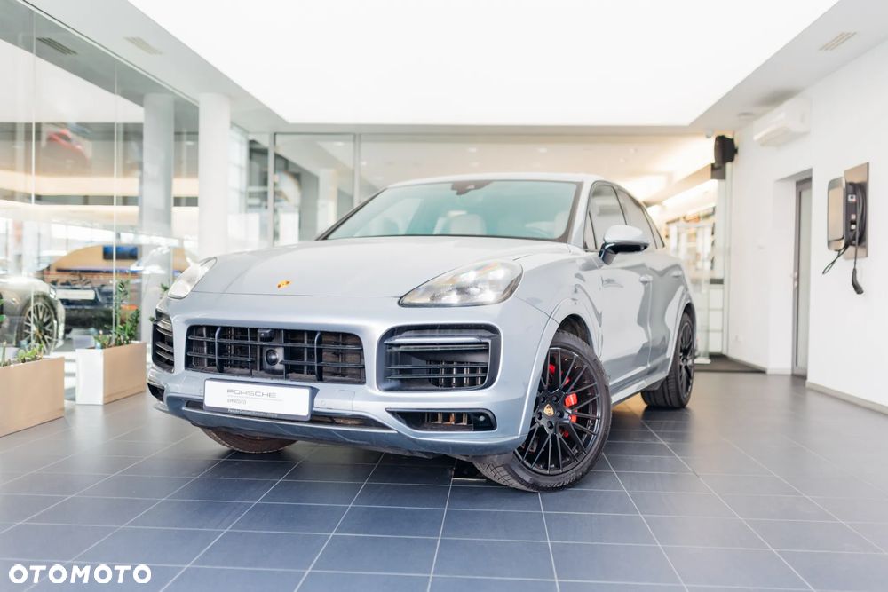 Porsche Cayenne - 3