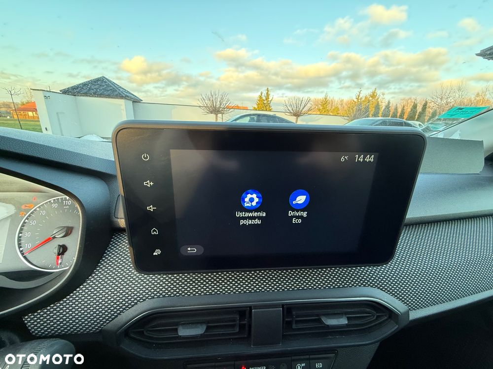 Dacia Sandero 1.0 TCe Essential - 23