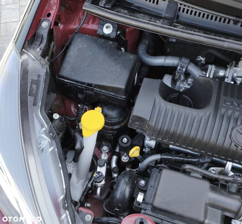 Toyota Yaris - 30