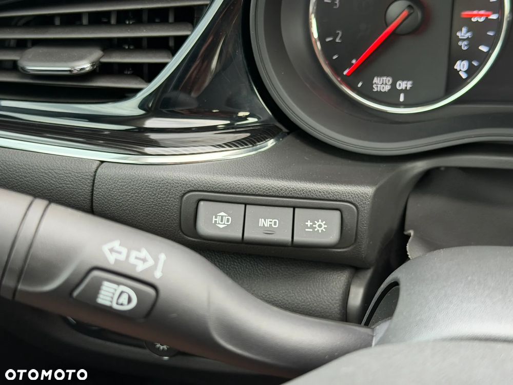 Opel Insignia 2.0 CDTI 4x4 ecoFLEX Start/Stop Innovation - 33