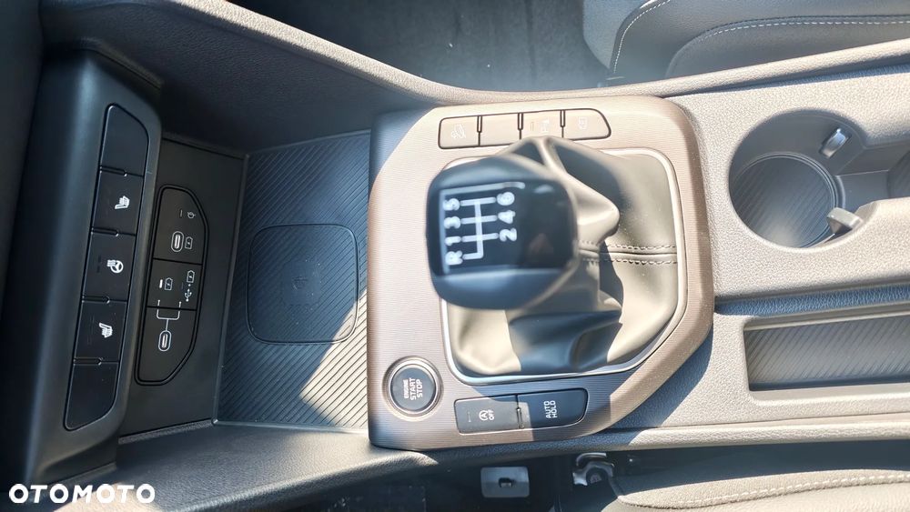 Kia Sportage 1.6 T-GDI L 2WD - 17