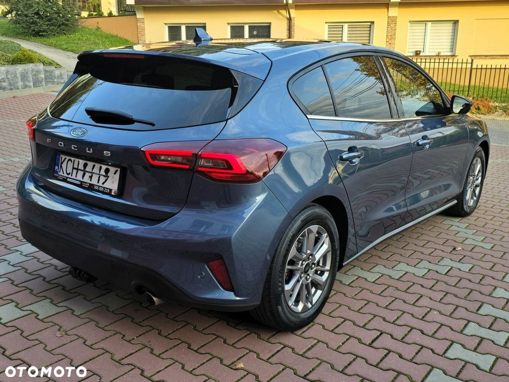 Ford Focus - 8