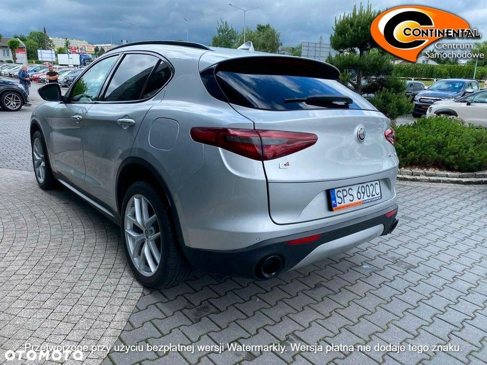 Alfa Romeo Stelvio - 5