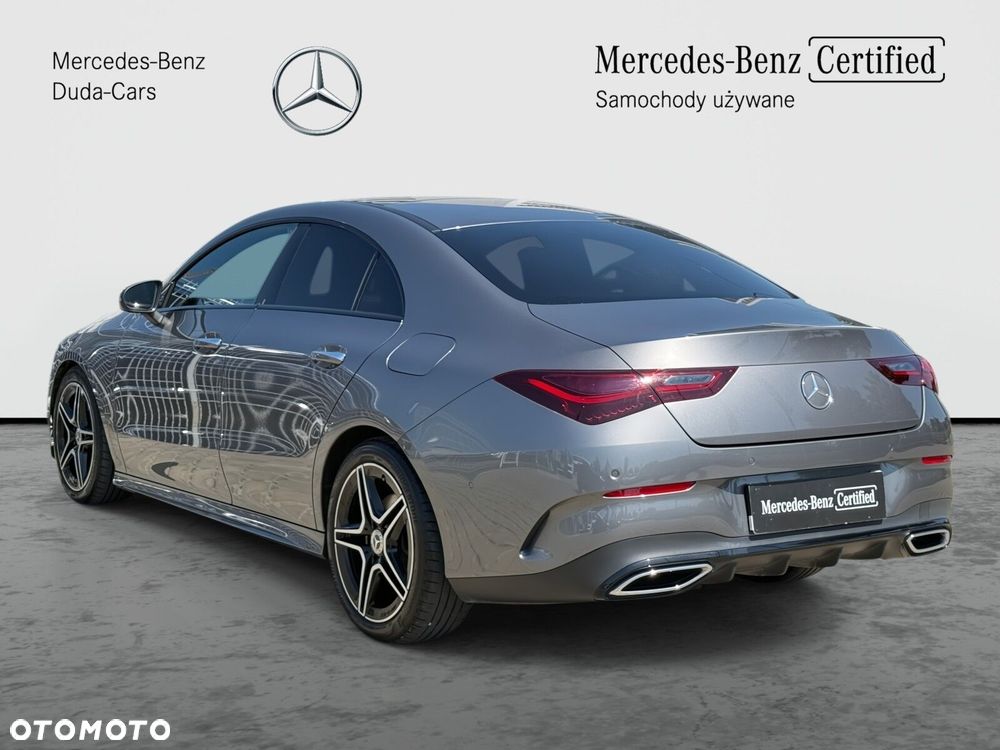 Mercedes-Benz CLA 220 4-Matic AMG Line 7G-DCT - 4