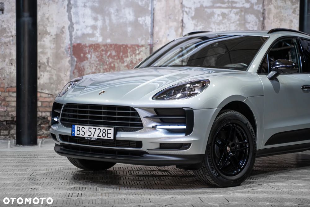 Porsche Macan Standard - 3