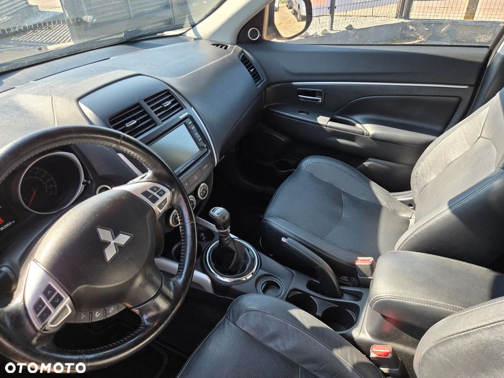 Mitsubishi ASX 1.8 DI-D 2WD Diamant Edition - 20