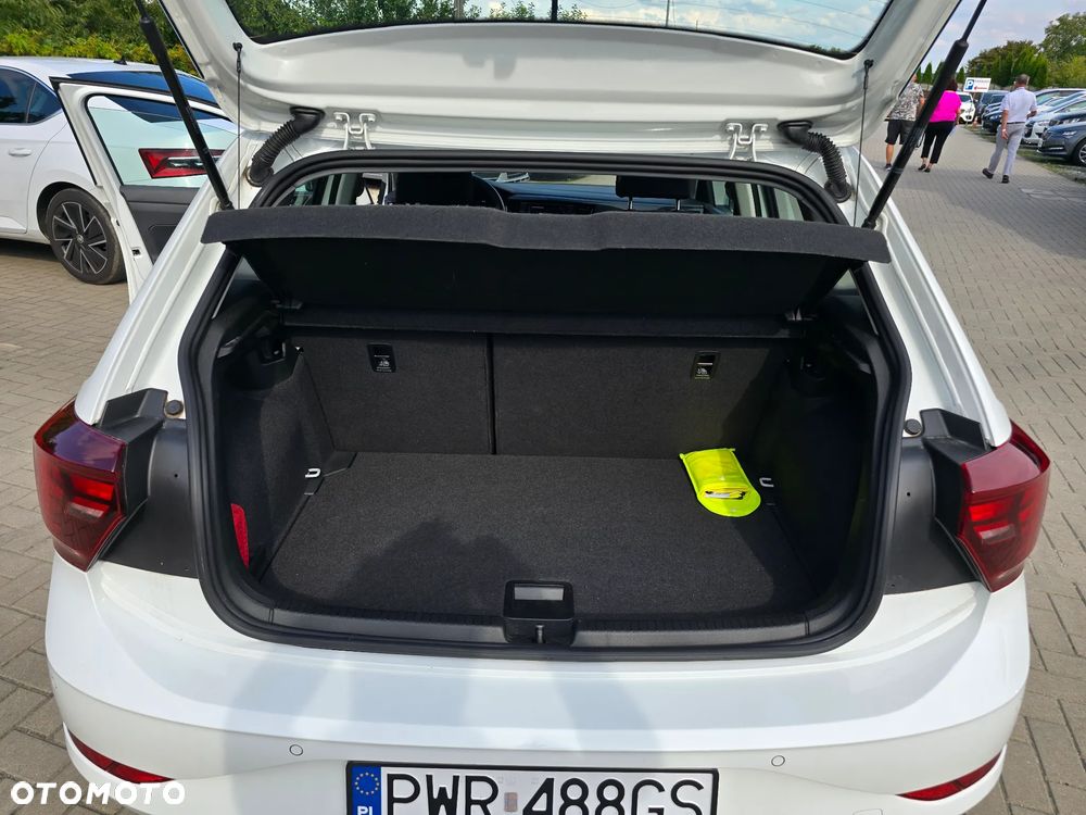 Volkswagen Polo - 19