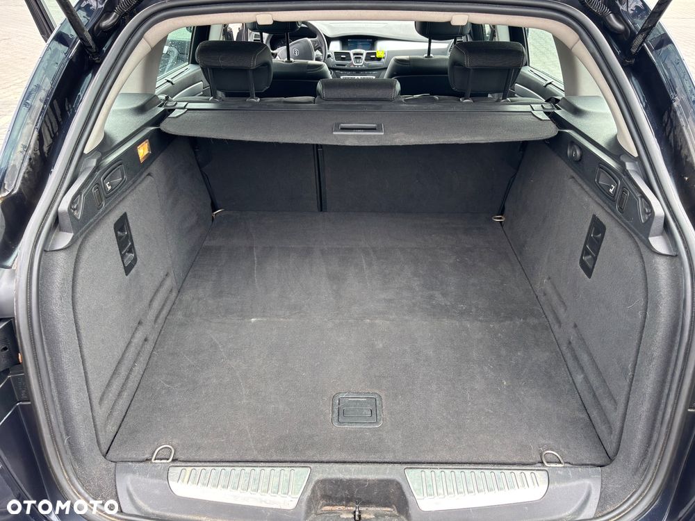 Renault Laguna 2.0 DCi FAP Dynamique - 8