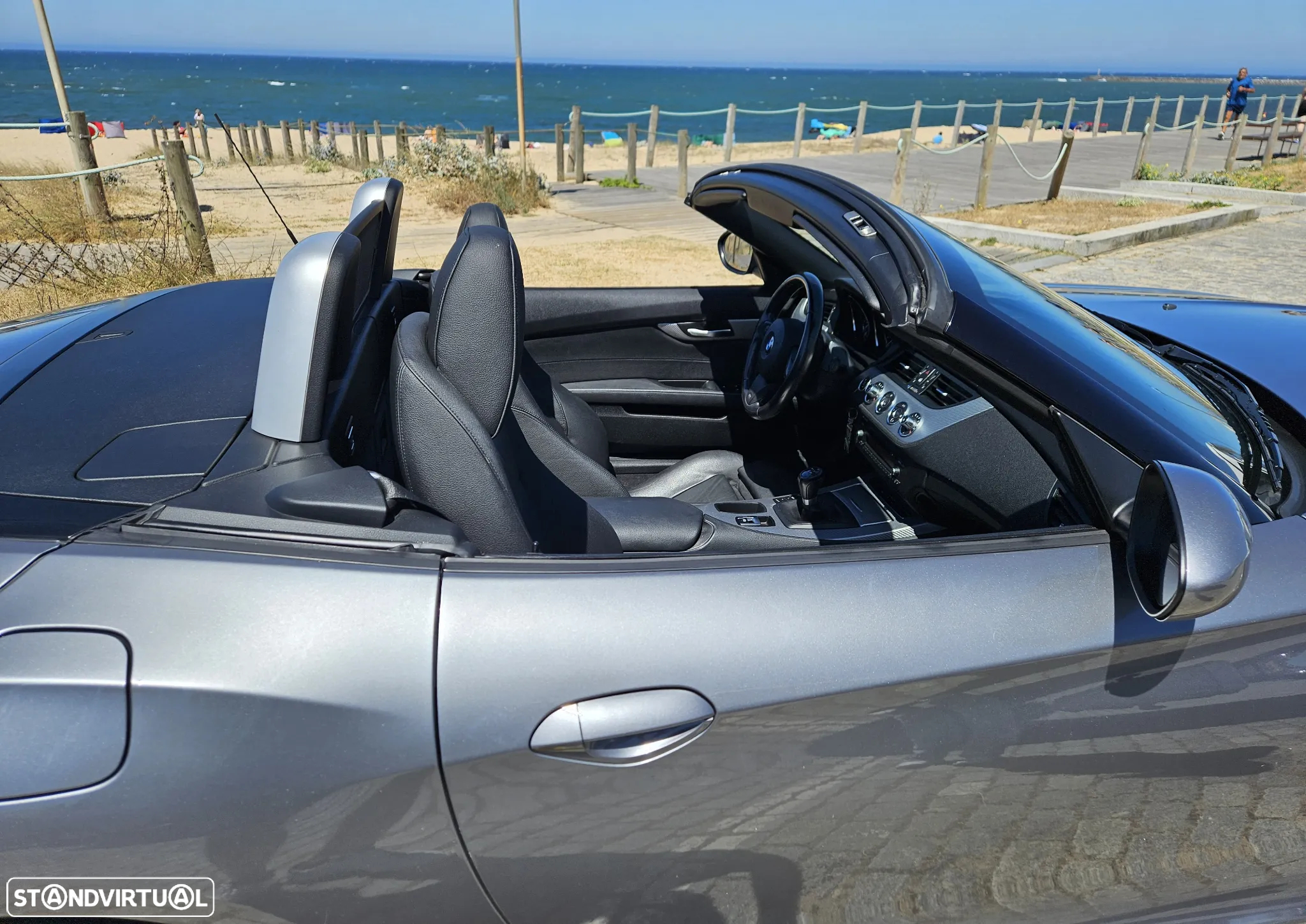 BMW Z4 23 i - 9