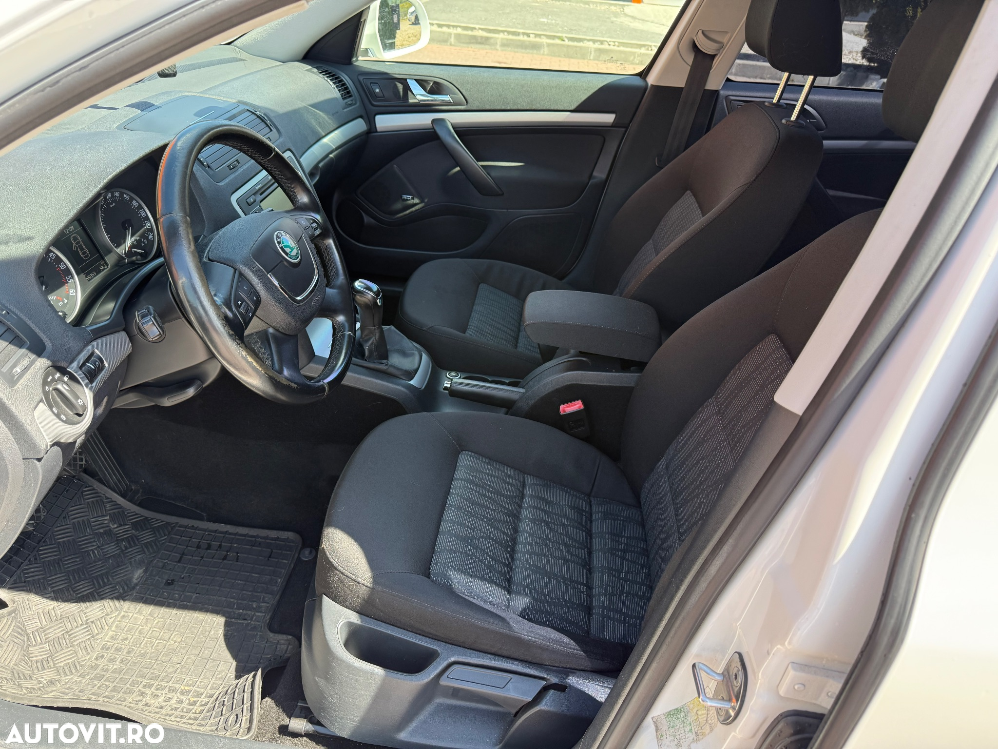 Skoda Octavia 2.0 TDI Elegance - 6