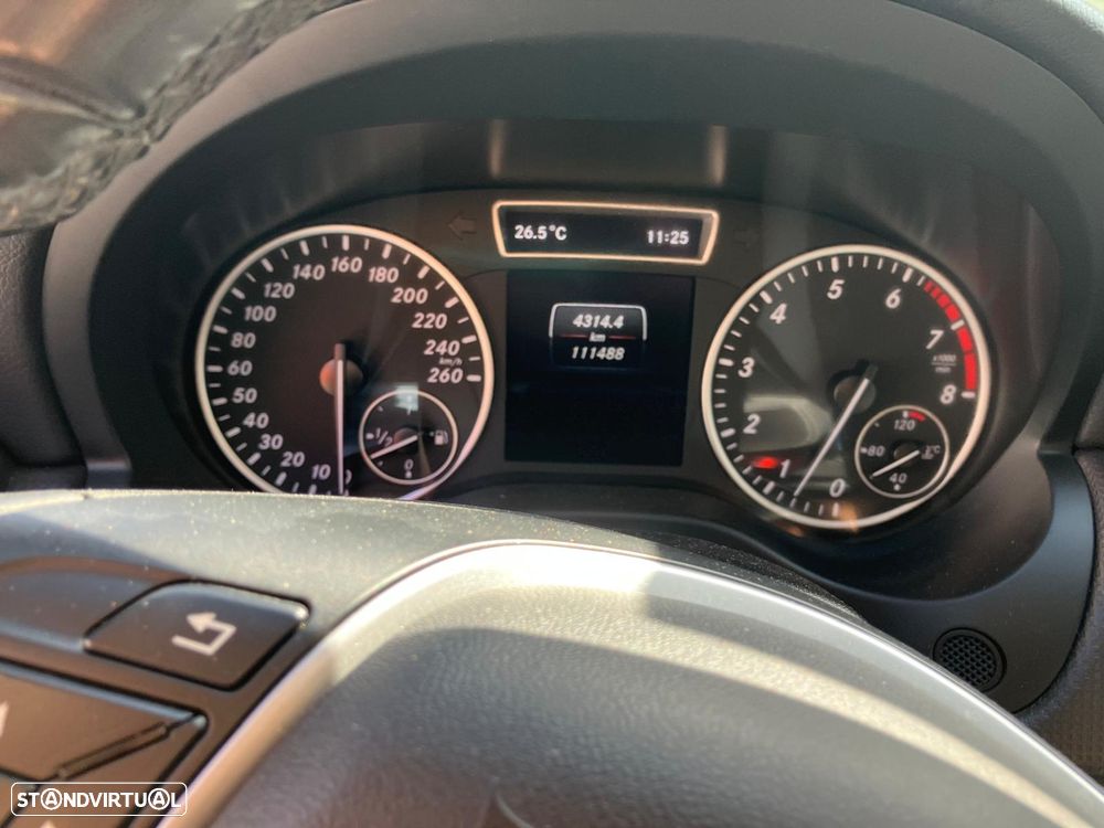 Mercedes-Benz A 180 Dynamic Edition - 13