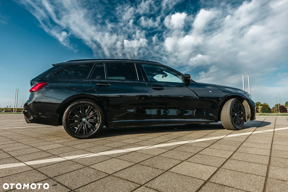 BMW Seria 3 320e M Sport sport - 15