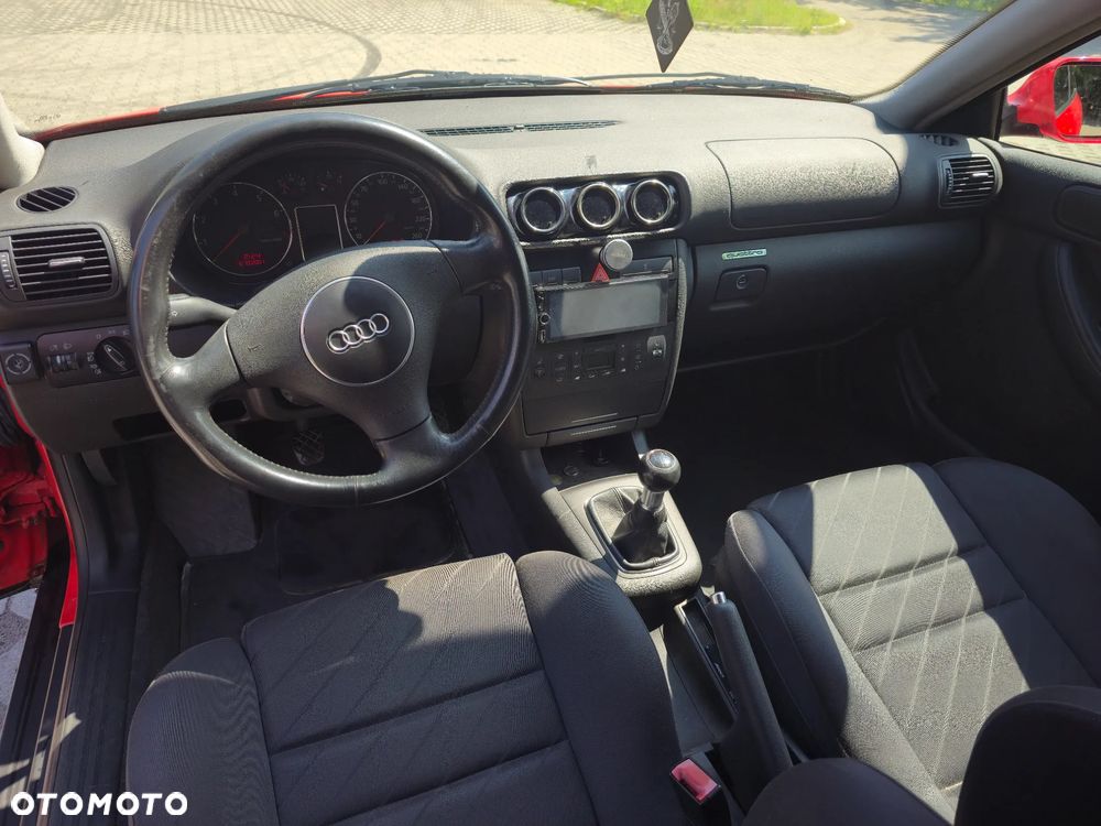 Audi A3 3-drzwiowe 1.8T Quattro Ambition - 6