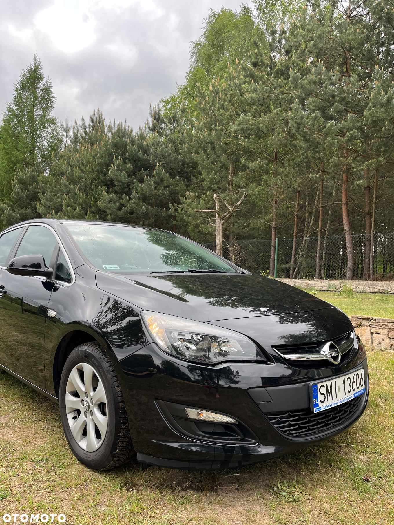 Opel Astra IV 1.4 T Active - 2