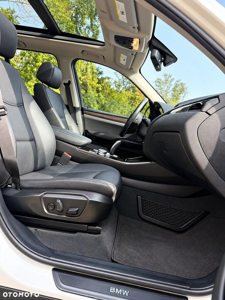 BMW X3 xDrive28i Advantage sport - 16
