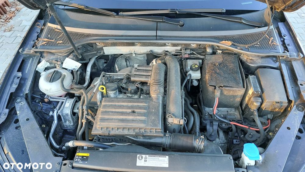 Volkswagen Passat - 37