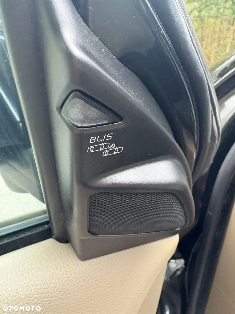Volvo XC 90 - 13