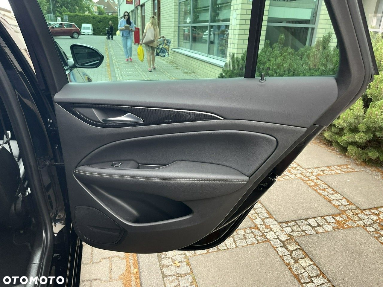 Opel Insignia - 28