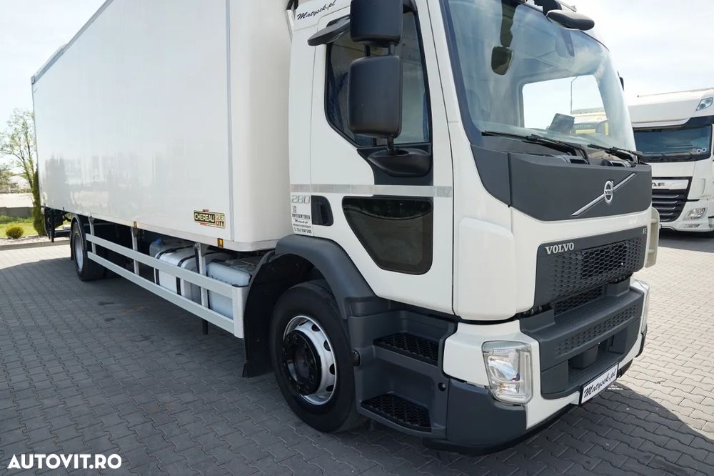Volvo FE 280 / 4x2 / REFRIGERAT / CAMION TRANSPORT SUPRA 1250 MT / MULTIMEMBRU / HALOGEN DHOLLANDIA 2500 KG / EURO 6 - 8