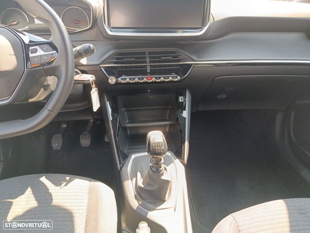 Peugeot 2008 1.2 PureTech Style - 11