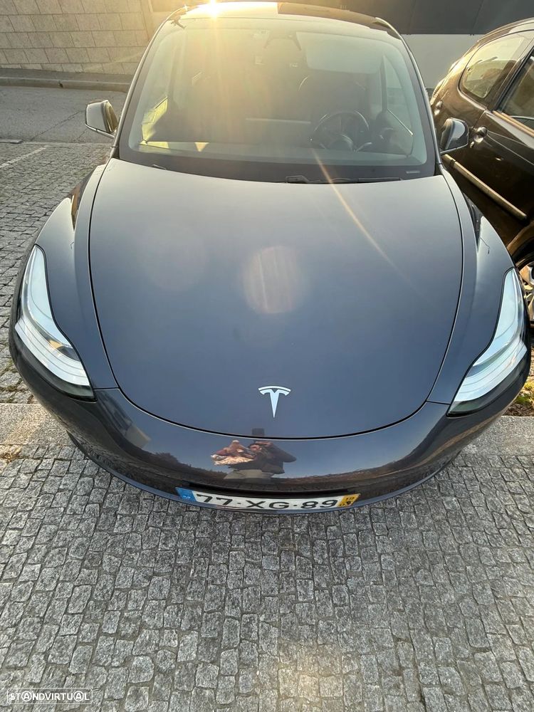 Tesla Model 3 Long-Range Dual Motor AWD - 4