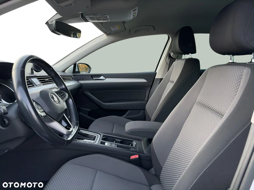 Volkswagen Passat 1.5 TSI EVO Business DSG - 10