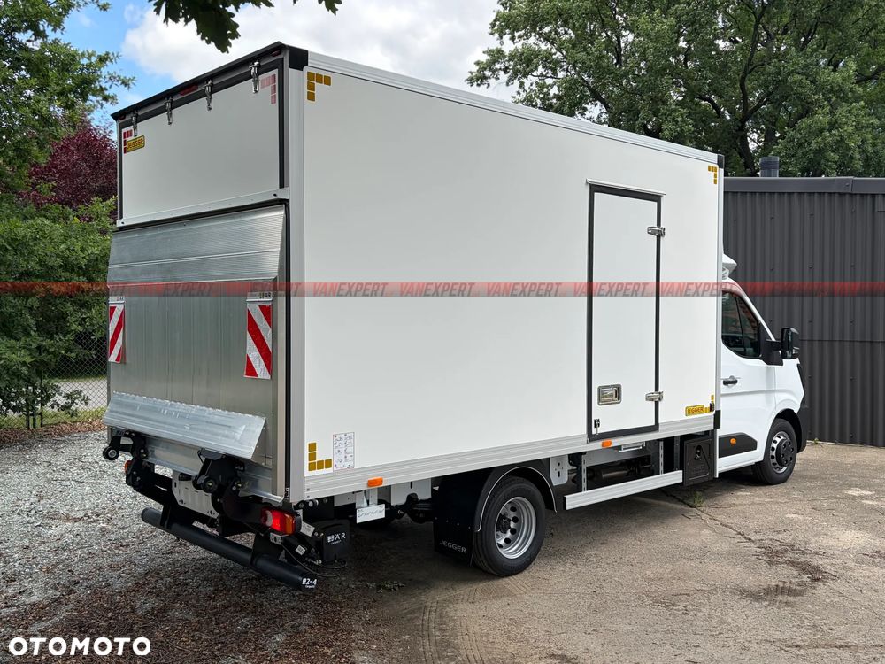 Renault MASTER RWD Bliźniak Kontener + Winda 1T - 6