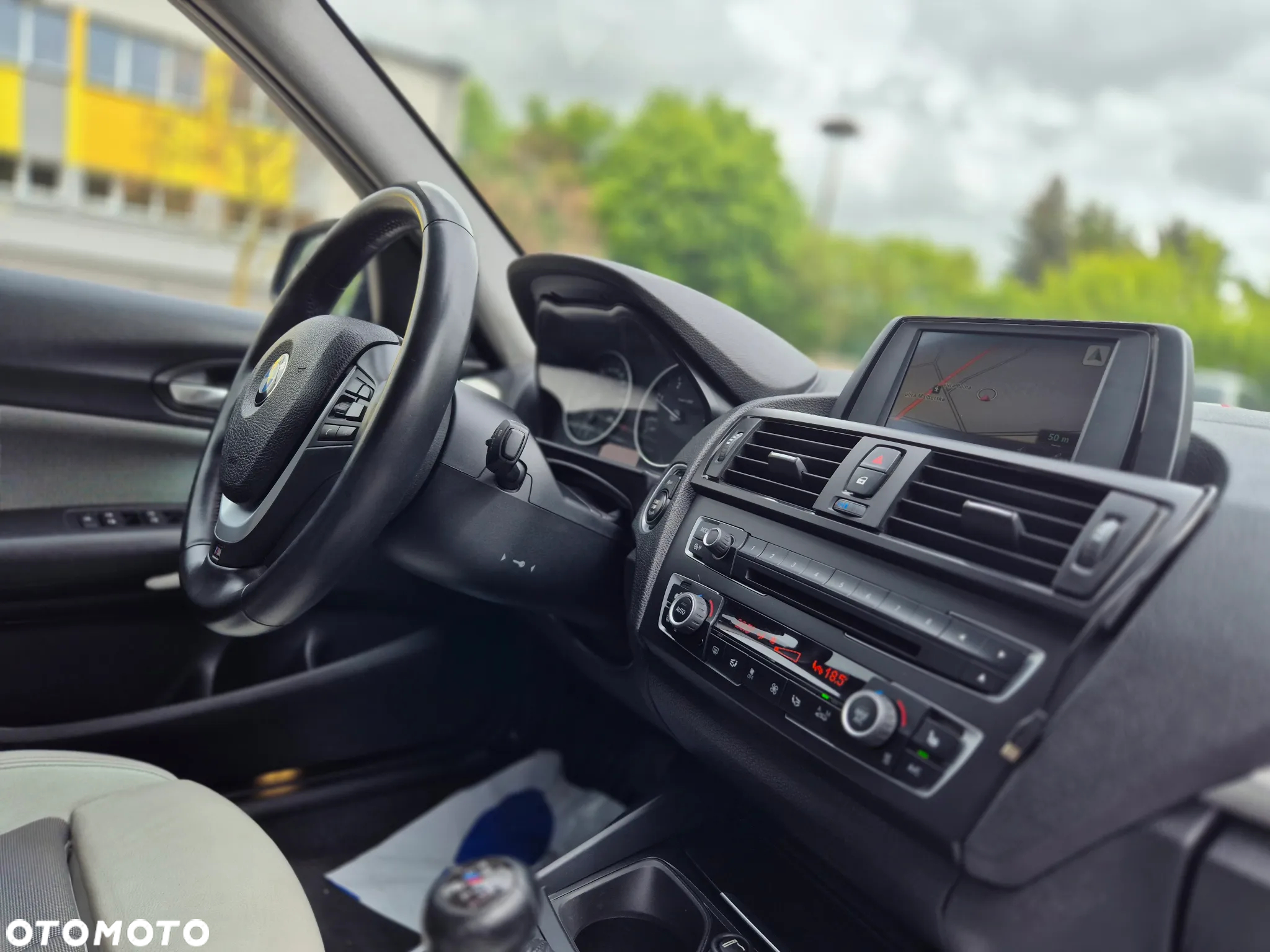 BMW Seria 1 118d Sport Line - 35