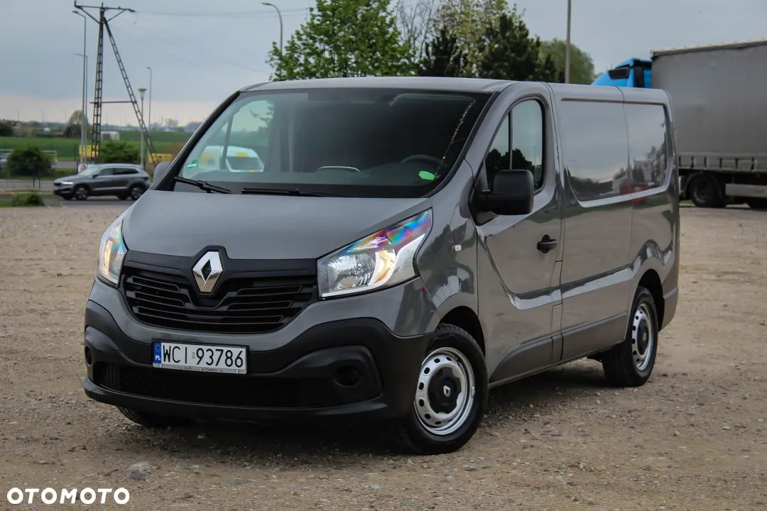 Renault TRAFIC - 1