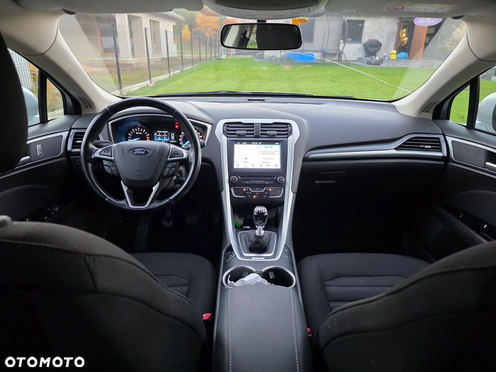 Ford Mondeo - 19