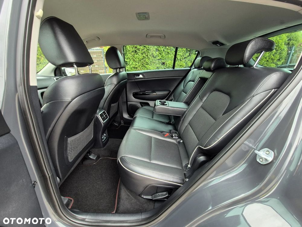 Kia Sportage 1.6 GDI 2WD DREAM-TEAM EDITION - 26