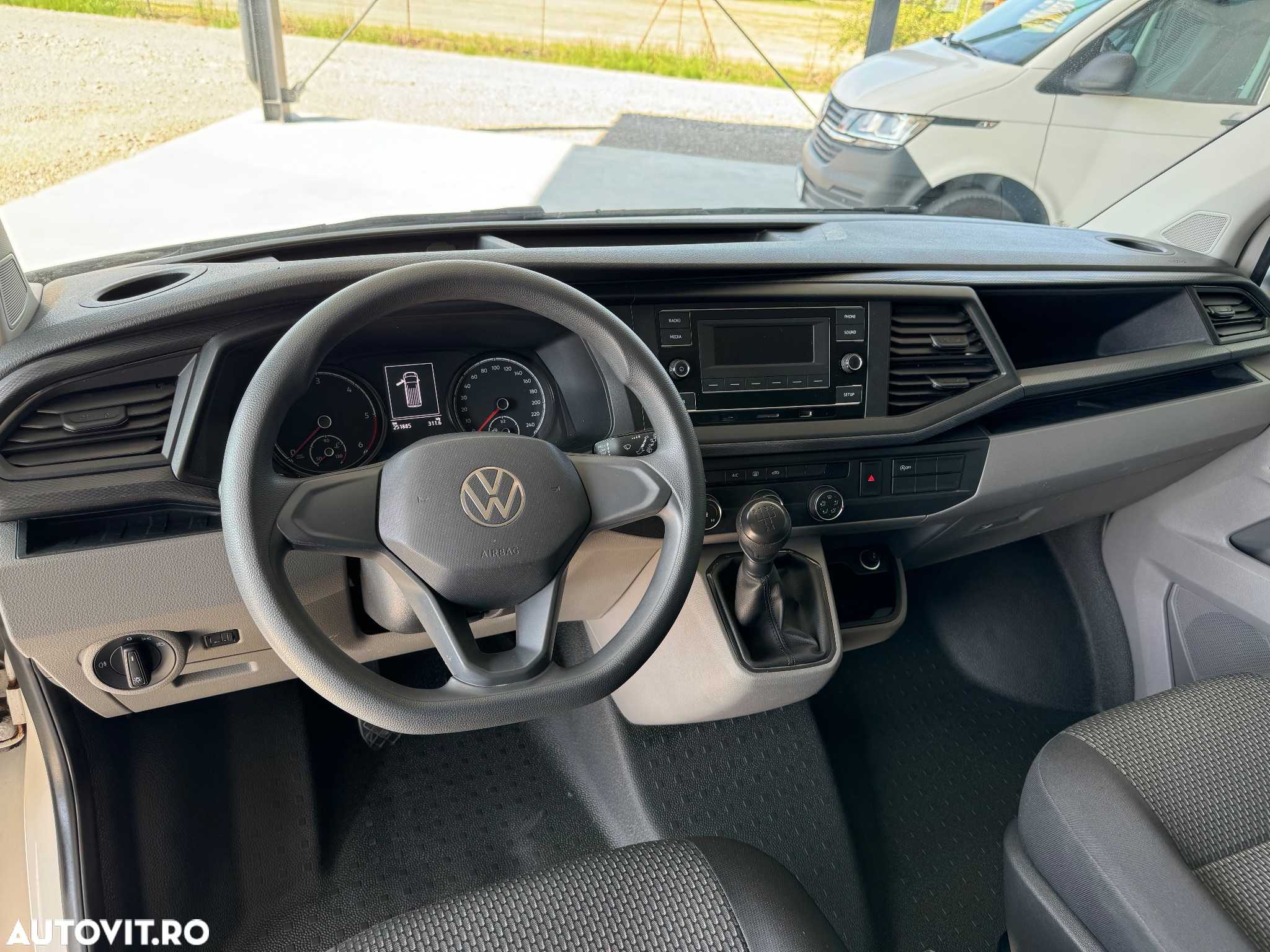 Volkswagen Transporter Kombi T6.1 2.0 TDI 81 kW LR - 6