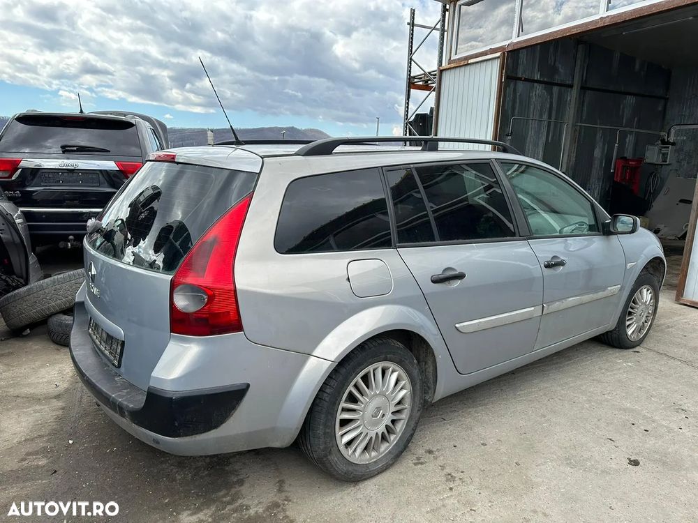 Dezmembrari Renault Megane II 2006 COMBI - BREAK 1.5 DCI E3 - 4