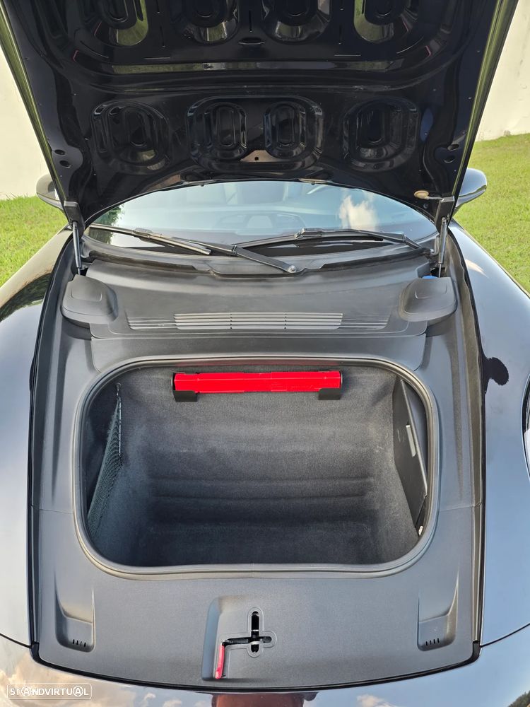 Porsche 911 (992) Carrera PDK - 23