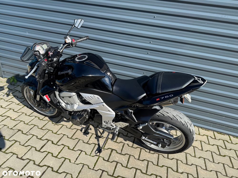 Kawasaki Z - 7