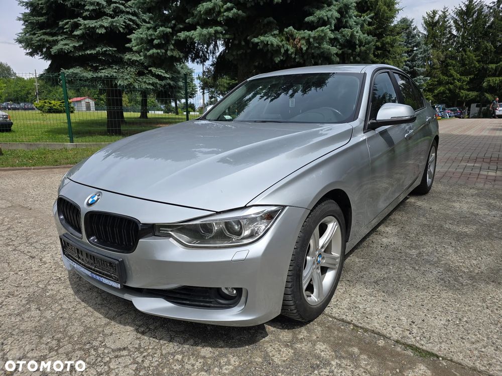 BMW Seria 3 - 23