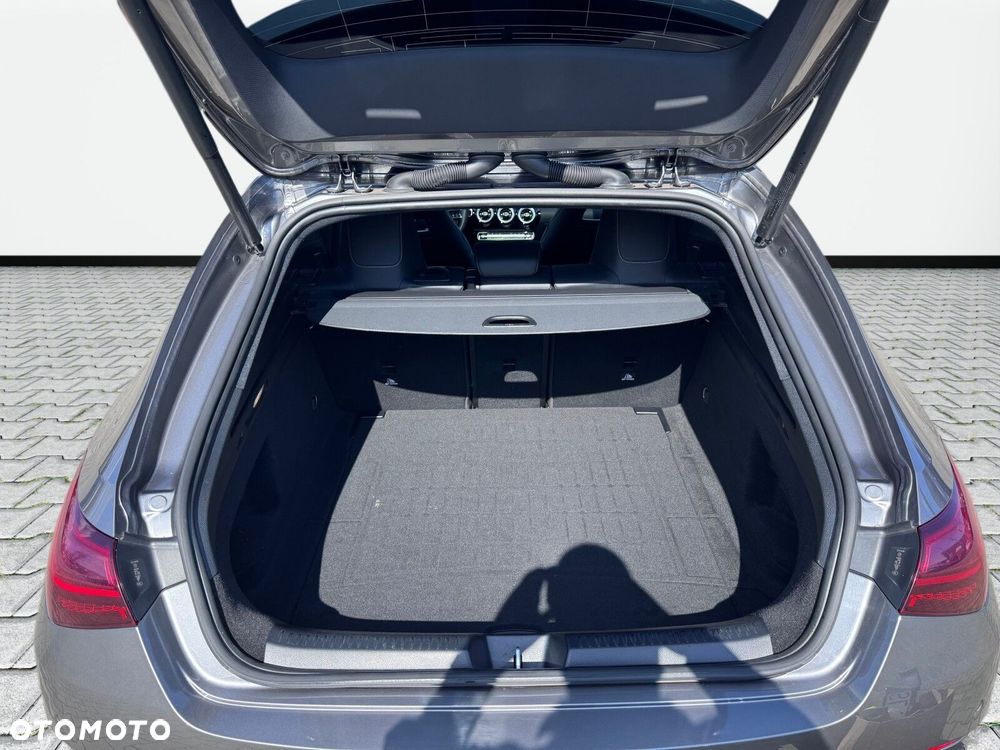 Mercedes-Benz CLA 220 d AMG Line 8G-DCT - 15