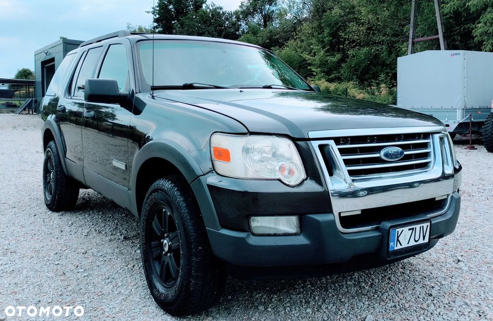 Ford Explorer 4.0 4WD - 2