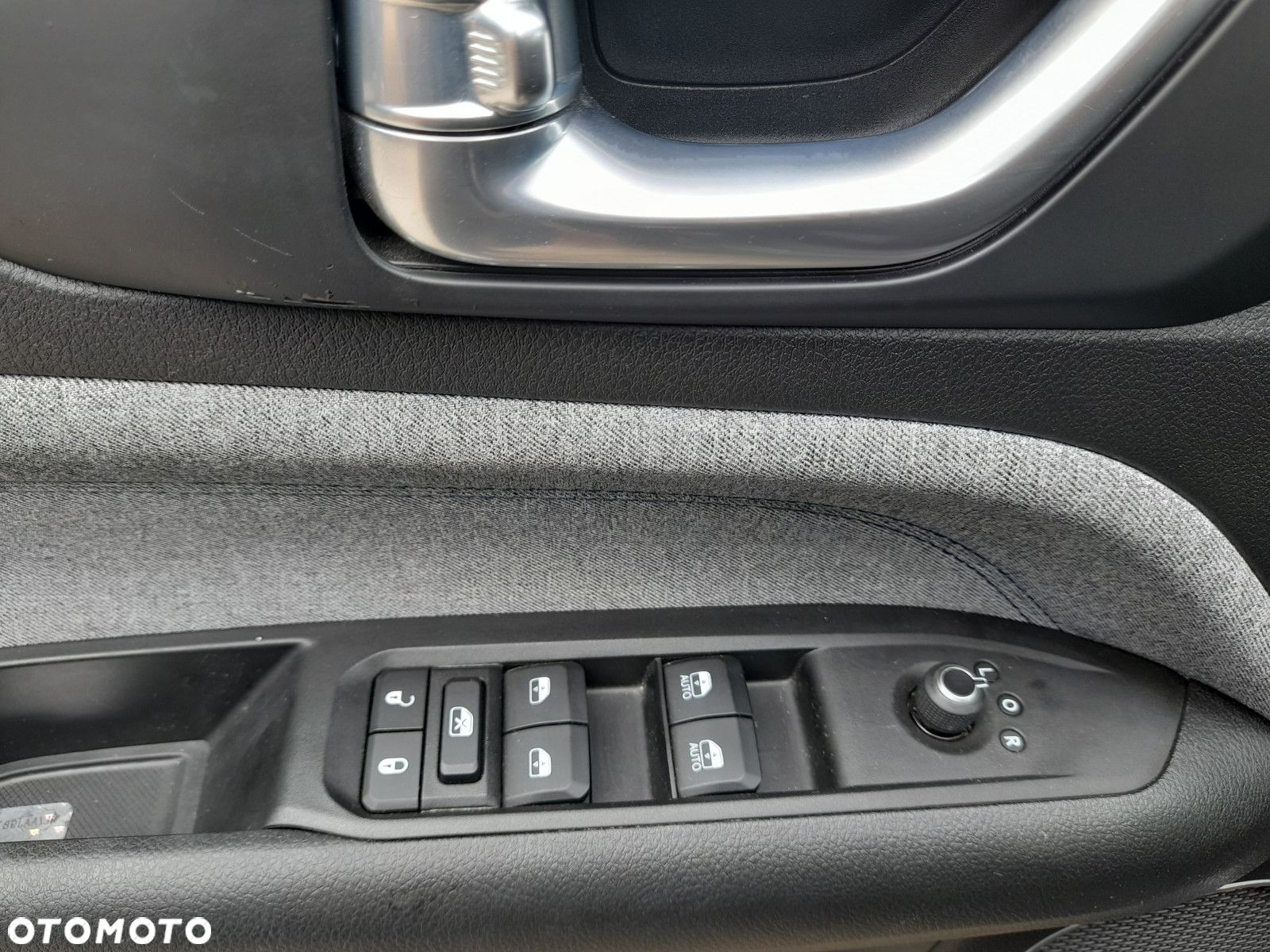 Jeep Compass - 11