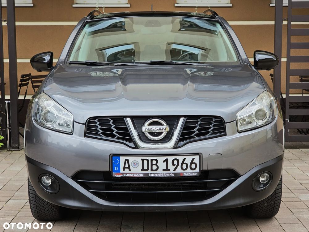 Nissan Qashqai 2.0 4x4 Tekna Premium - 17