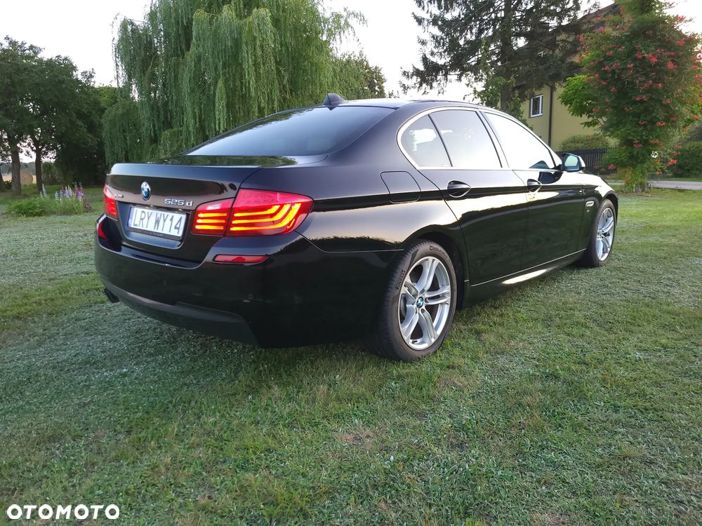 BMW Seria 5 525d xDrive - 5