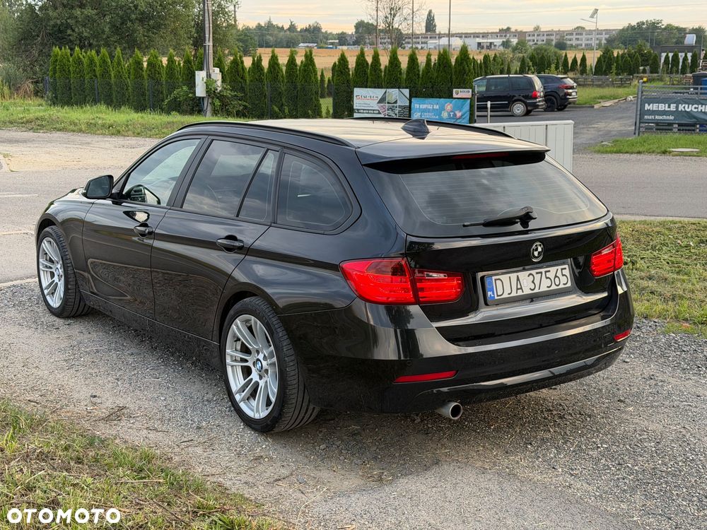 BMW Seria 3 - 10