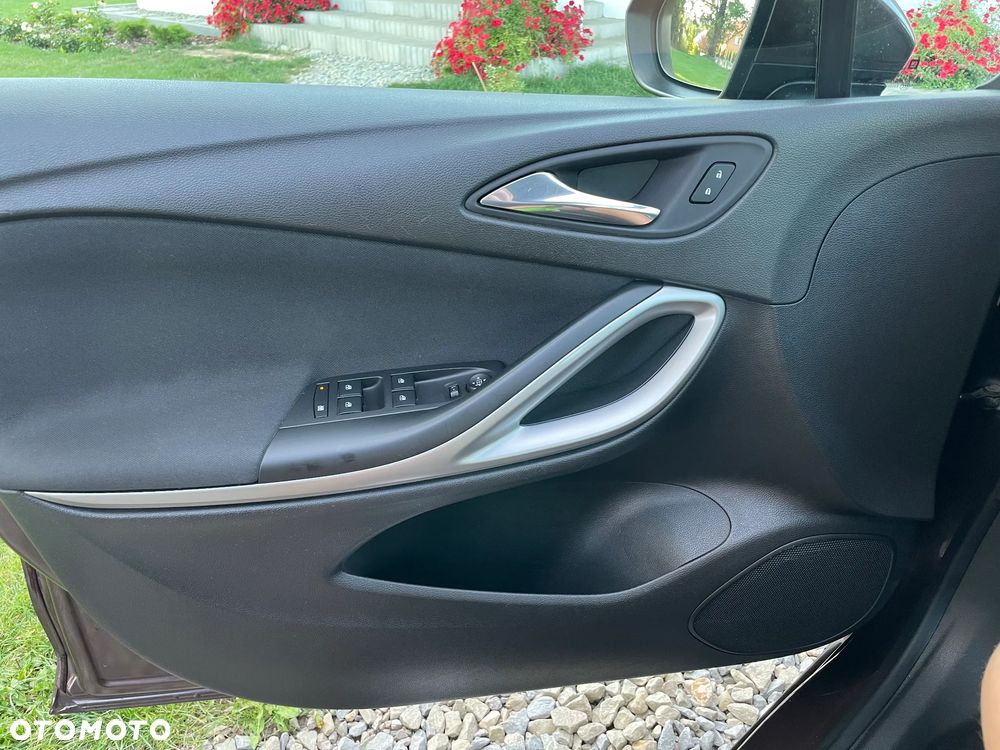 Opel Astra 1.4 T Enjoy - 16