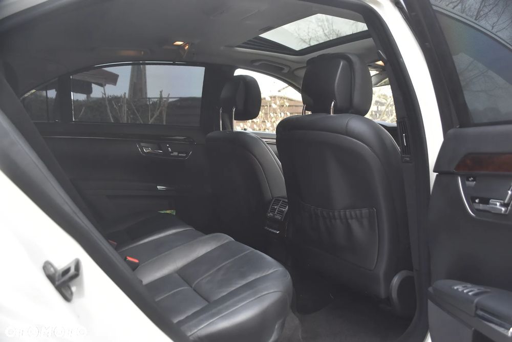 Mercedes-Benz Klasa S 500 L 4-Matic - 9
