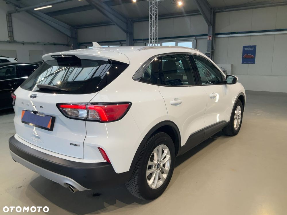 Ford Kuga 2022 photo 2