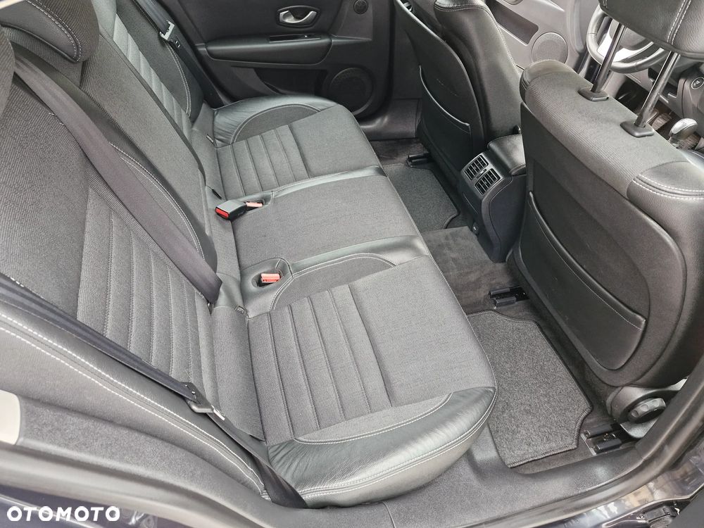 Renault Laguna 2.0 16V Dynamique - 9